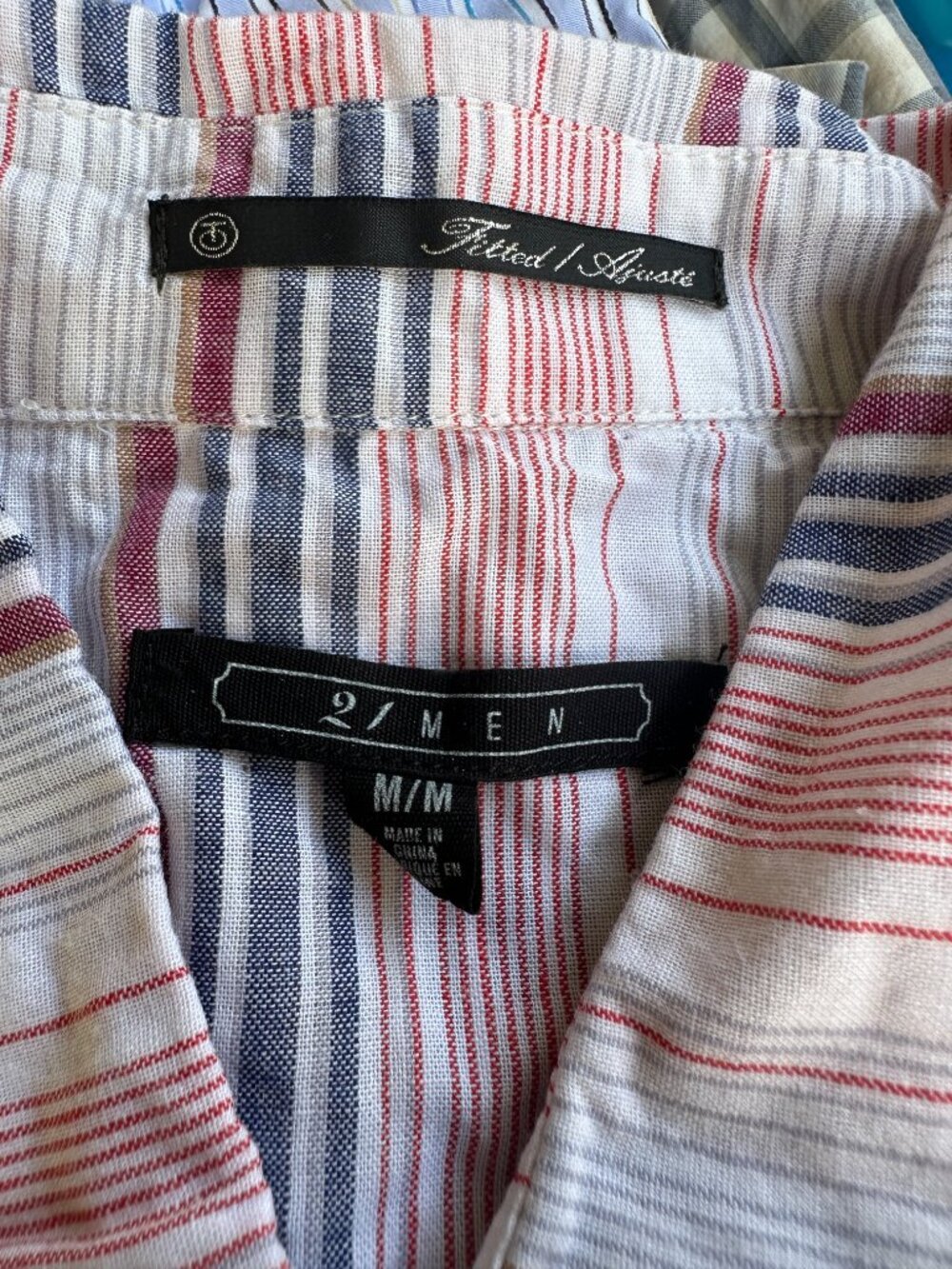 Forever 21 Men's Pink White Blue Striped SS Button Front Shirt Medium Cotton Fit - Picture 2 of 3